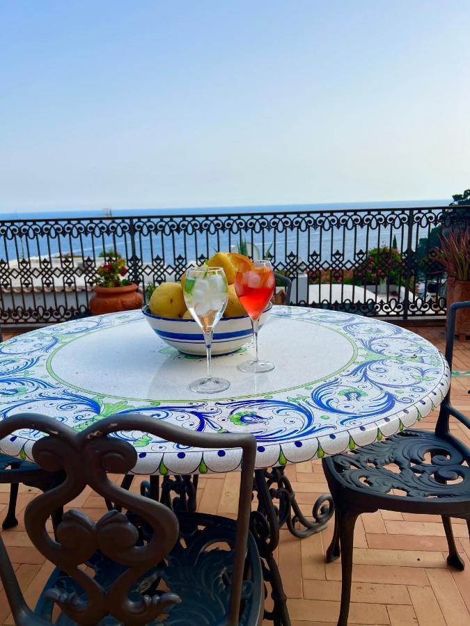 Casa Coppelia B&B Positano Extérieur photo
