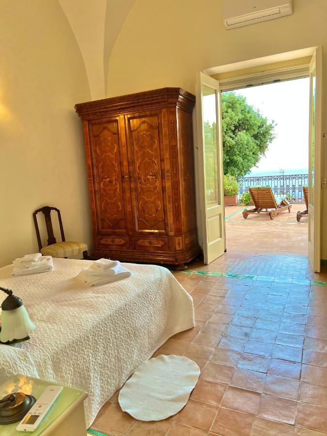 Casa Coppelia B&B Positano Extérieur photo